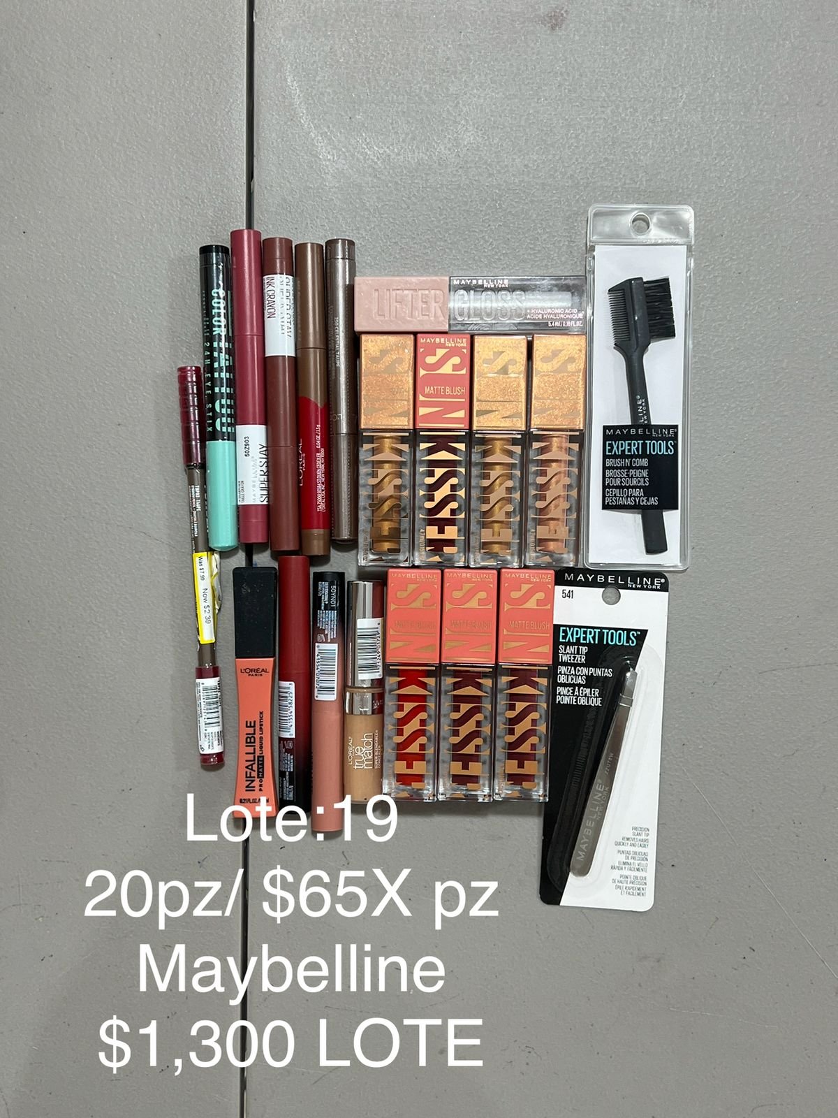 Lote #19 de Maquillaje Maybelline – 20 Piezas Surtidas